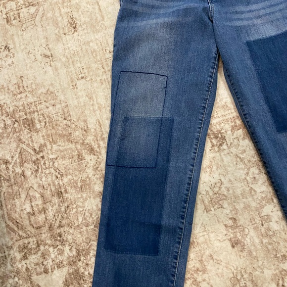 LOGO by Lori Goldstein jeans. - Picture 3 of 6